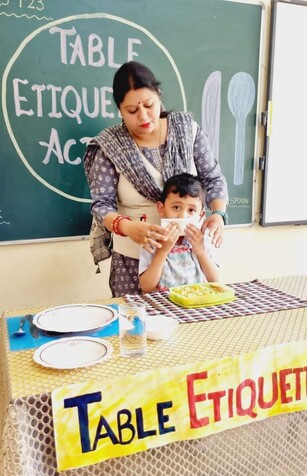 table-manners-activity